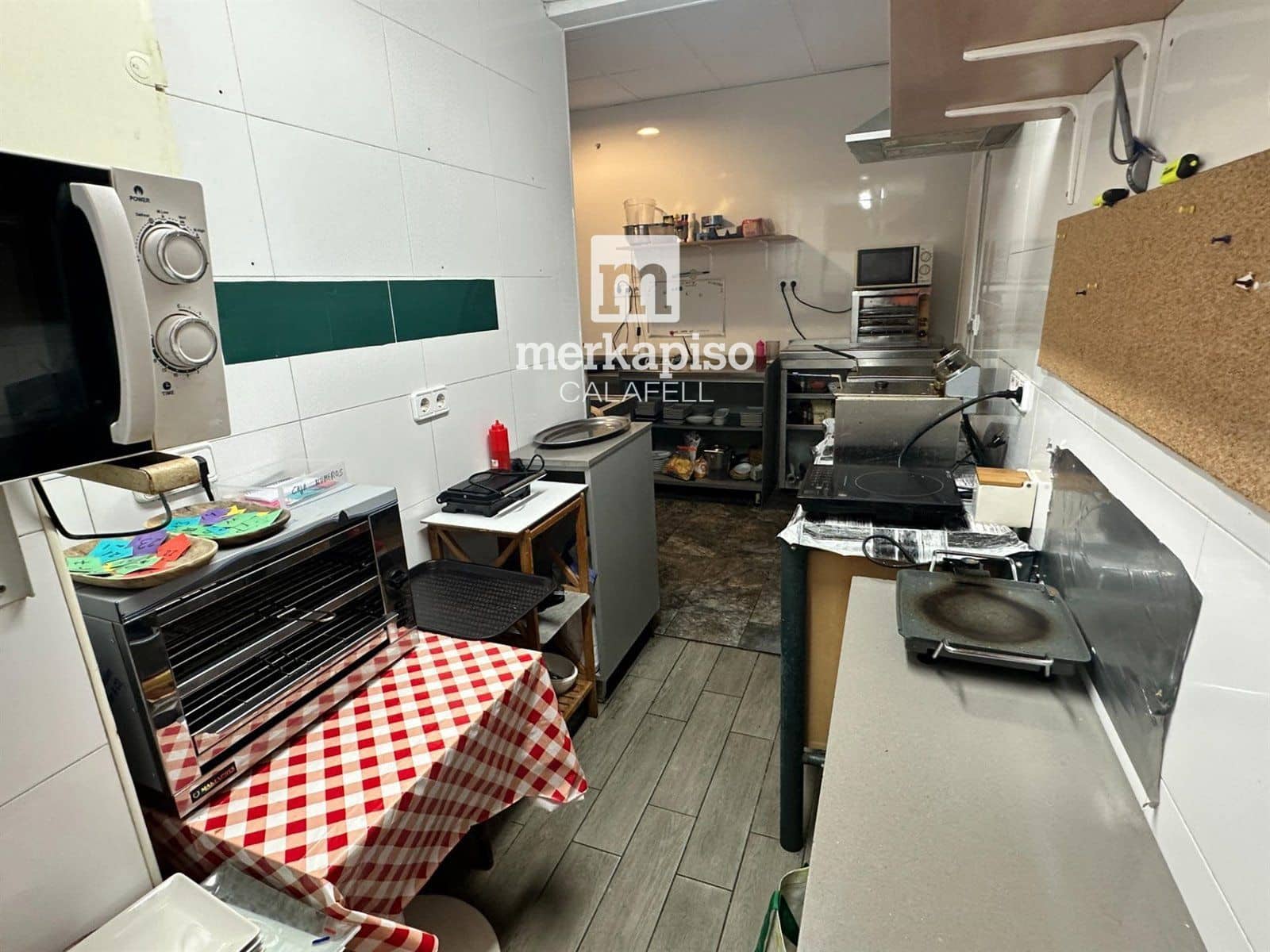 Commercieel te koop in Cunit - € 395.000 (Ref: 9506698)