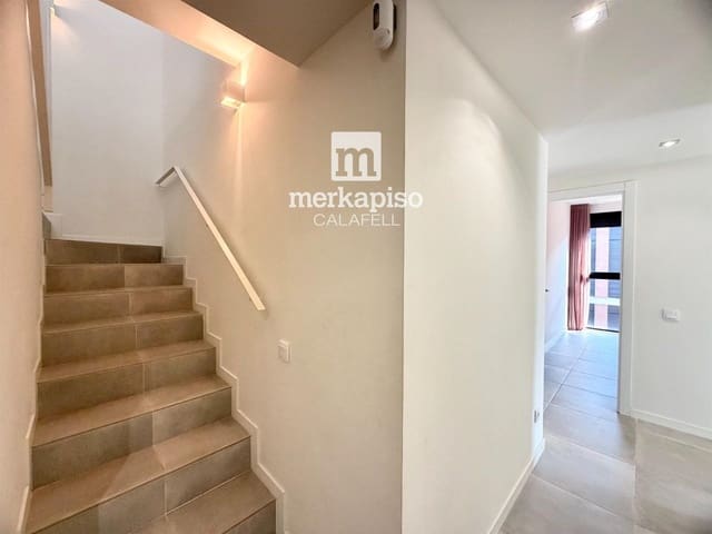 3 sypialnia Penthouse na sprzedaż w Calafell z basenem garażem - 399 500 € (Ref: 9506724)