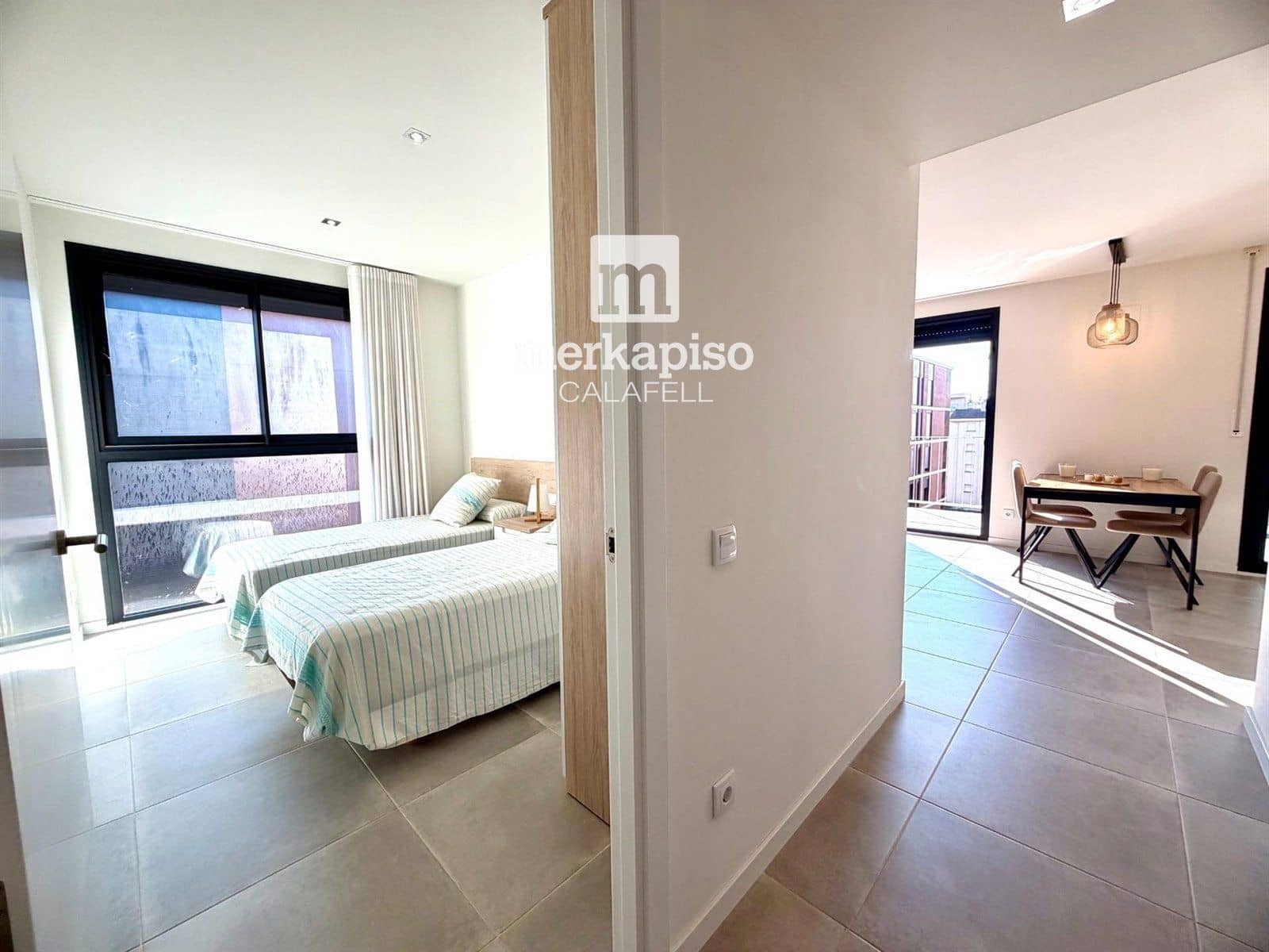 3 sypialnia Penthouse na sprzedaż w Calafell z basenem garażem - 399 500 € (Ref: 9506724)