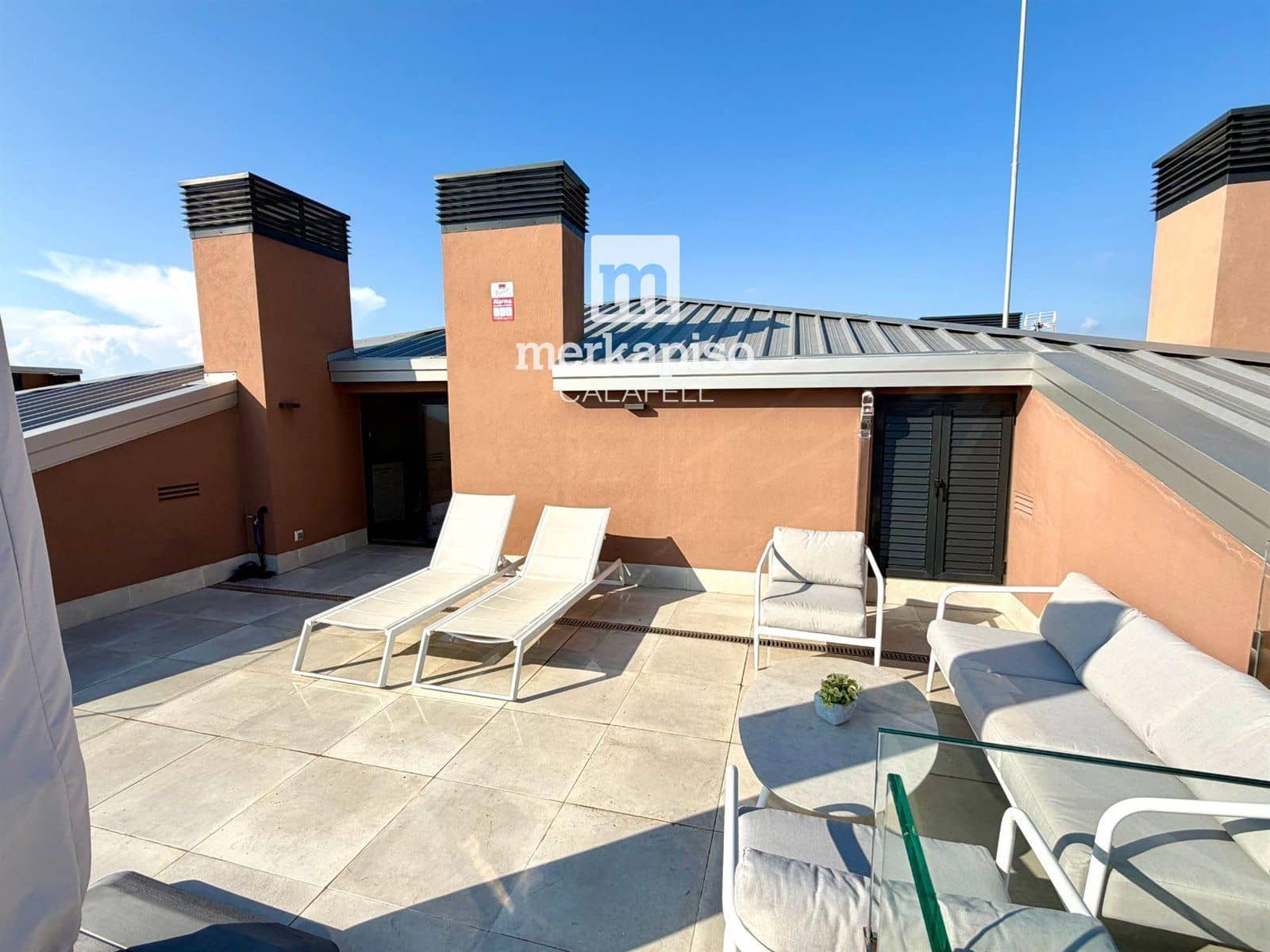 3 sypialnia Penthouse na sprzedaż w Calafell z basenem garażem - 399 500 € (Ref: 9506724)