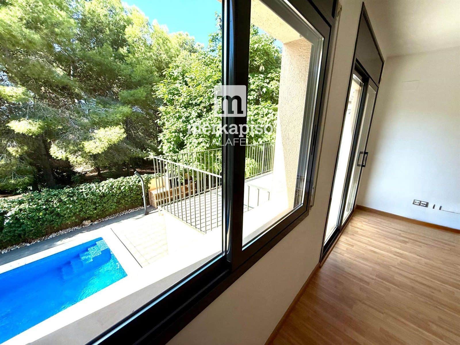5 camera da letto Villa in vendita in El Vendrell con piscina garage - 430.000 € (Rif: 9506725)