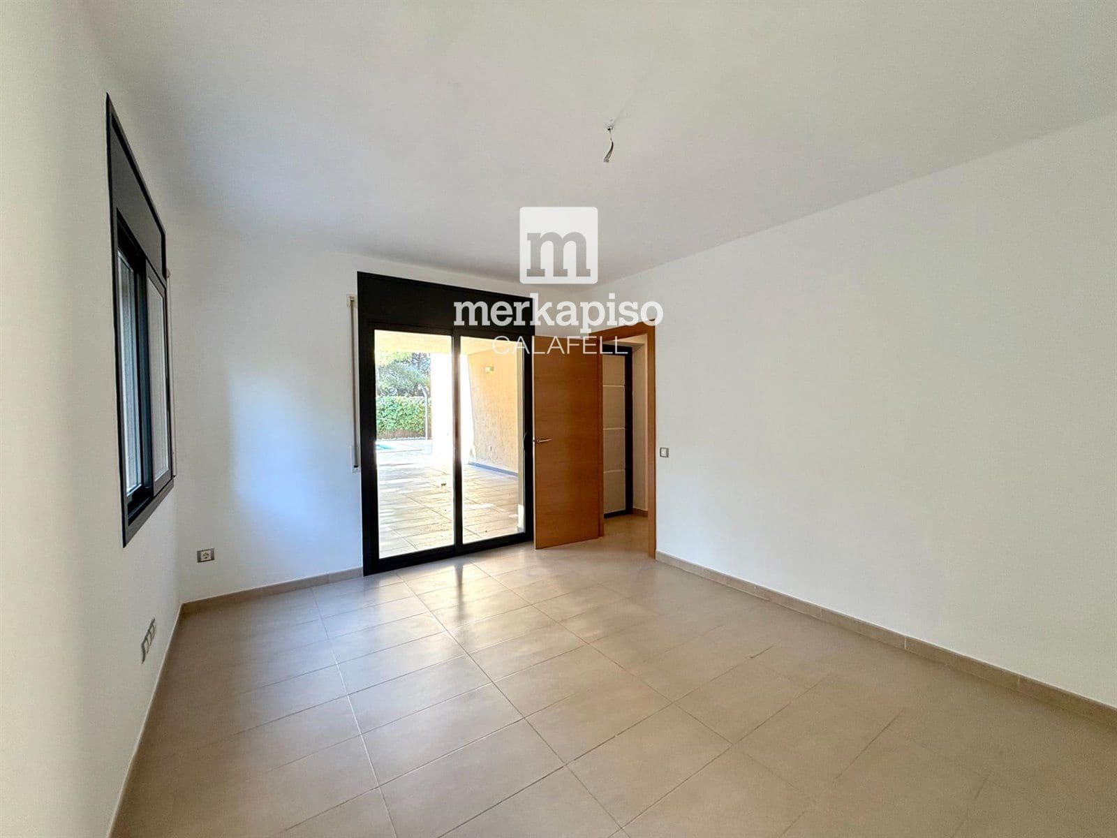 5 camera da letto Villa in vendita in El Vendrell con piscina garage - 430.000 € (Rif: 9506725)