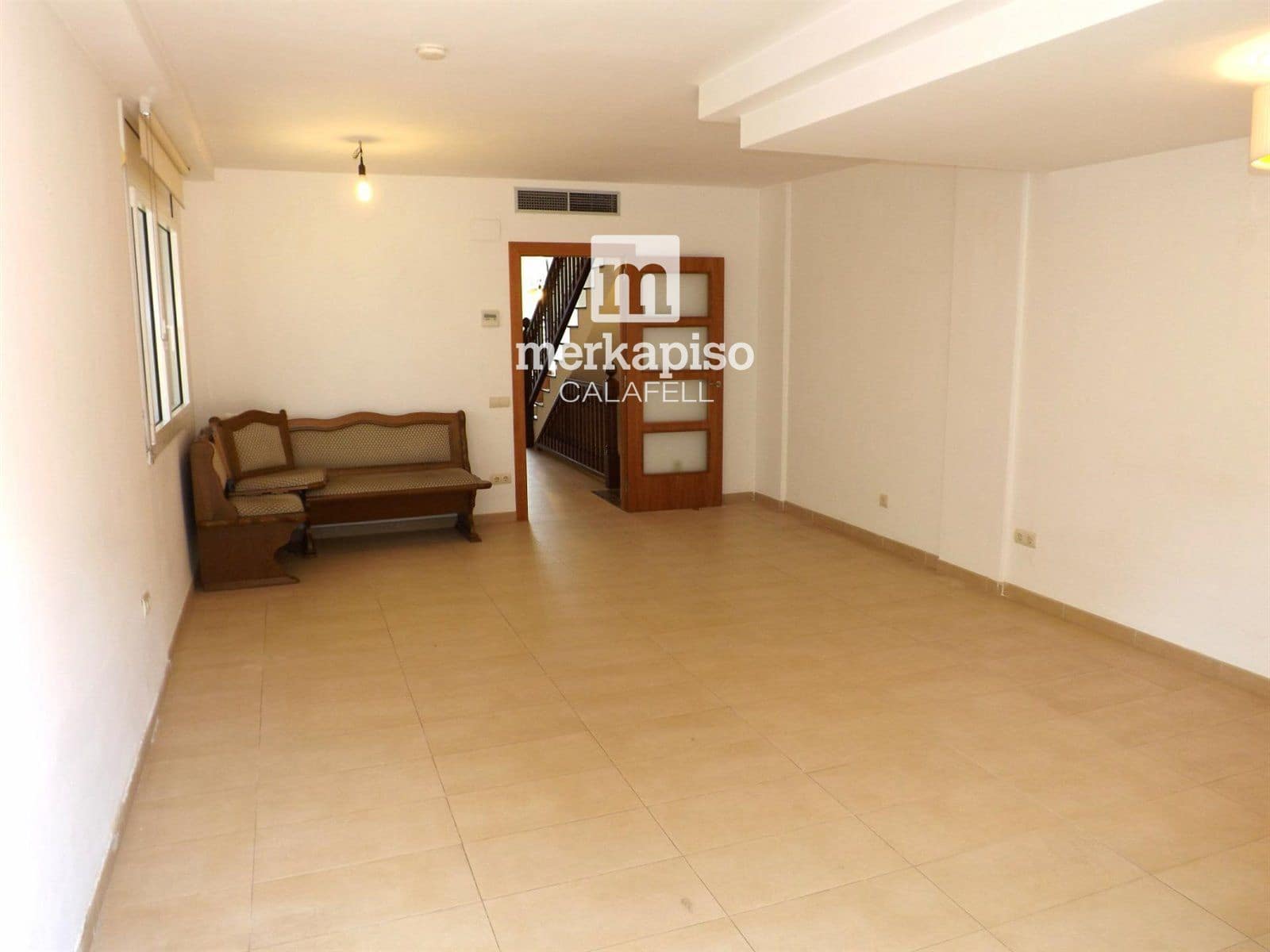 5 makuuhuone Omakotitalo myytävänä paikassa Segur de Calafell mukana 
autotalli - 365 000 € (Ref: 9506736)