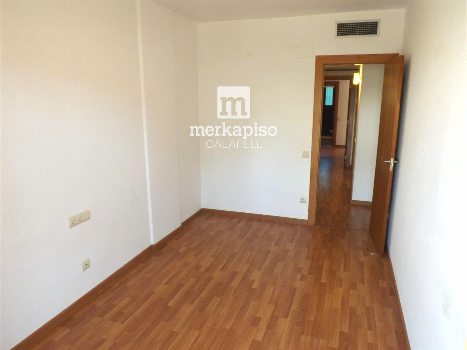 5 makuuhuone Omakotitalo myytävänä paikassa Segur de Calafell mukana 
autotalli - 365 000 € (Ref: 9506736)