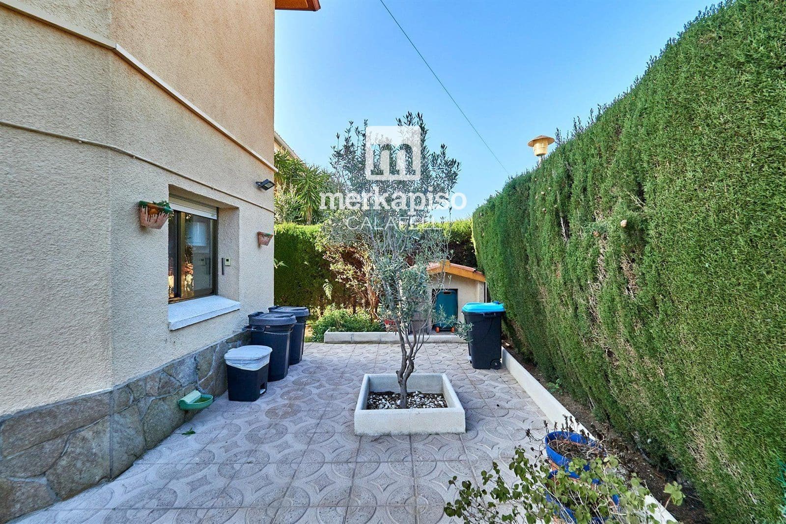 4 sypialnia Willa na sprzedaż w El Vendrell z basenem - 450 000 € (Ref: 9506738)