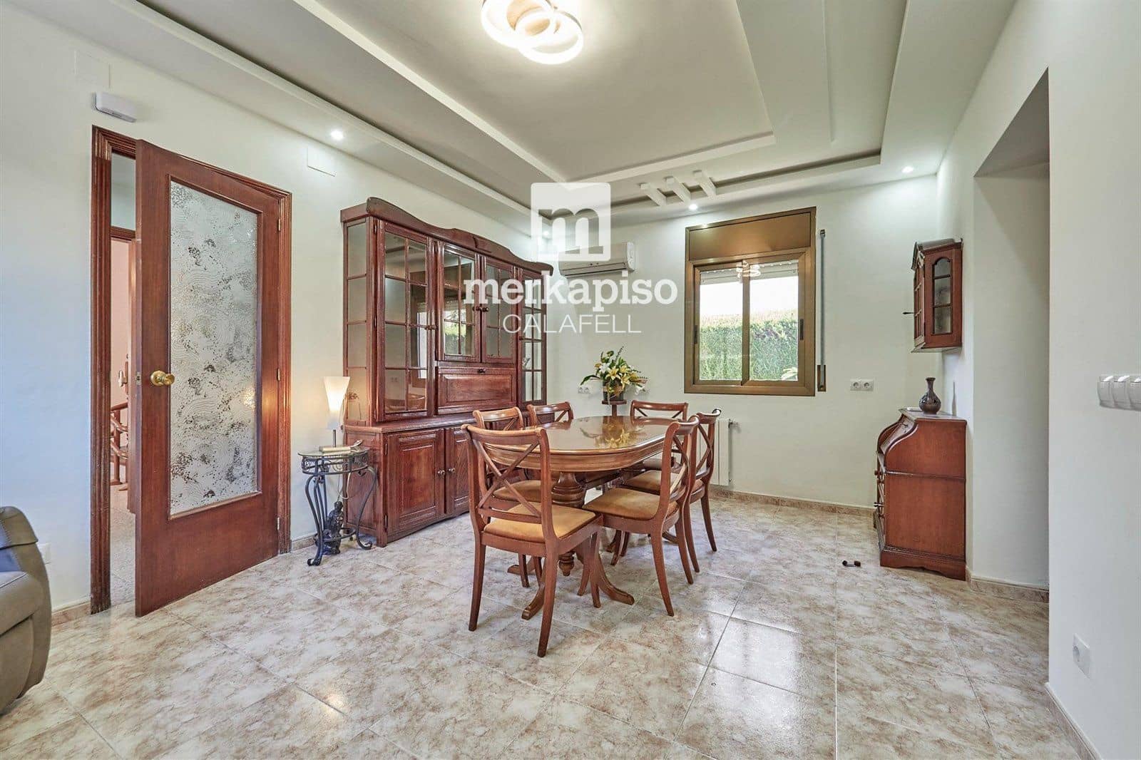 4 sypialnia Willa na sprzedaż w El Vendrell z basenem - 450 000 € (Ref: 9506738)