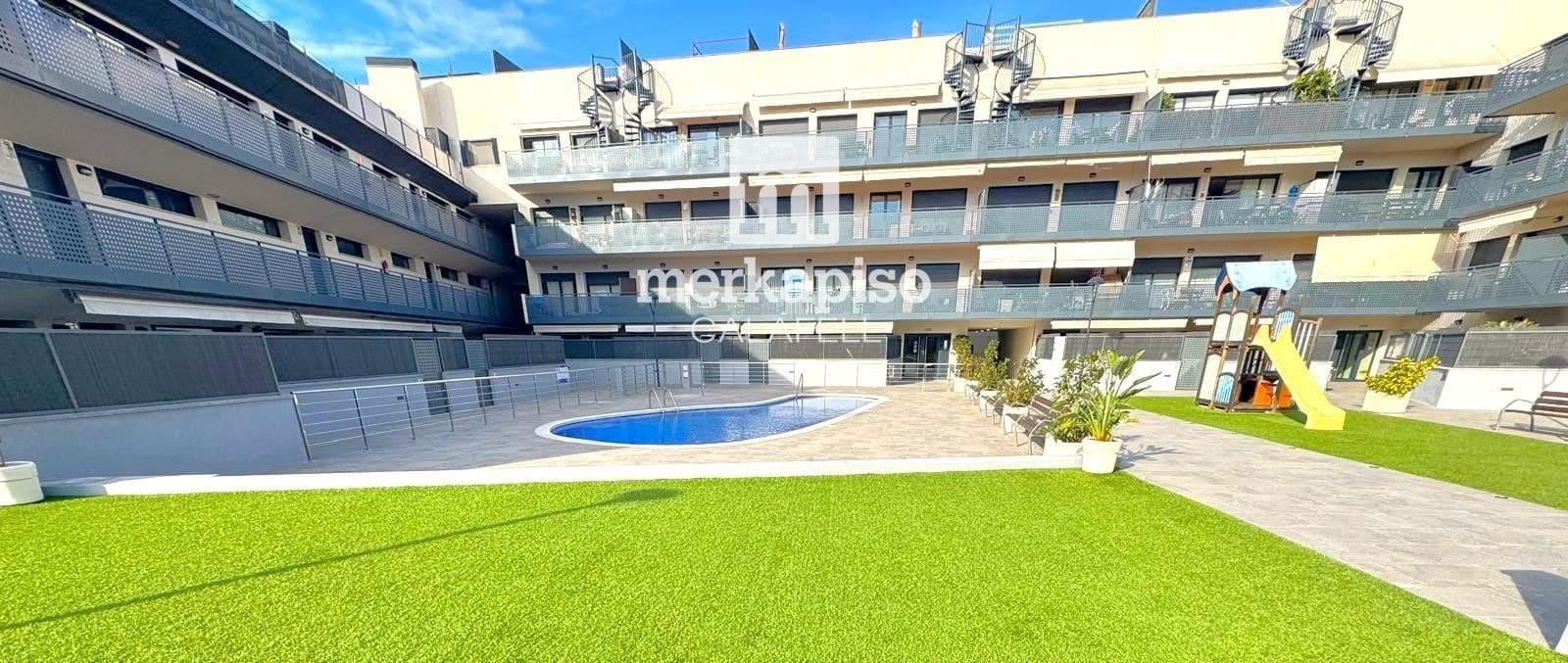 3 slaapkamer Flat te koop in El Vendrell met zwembad - € 285.000 (Ref: 9506740)