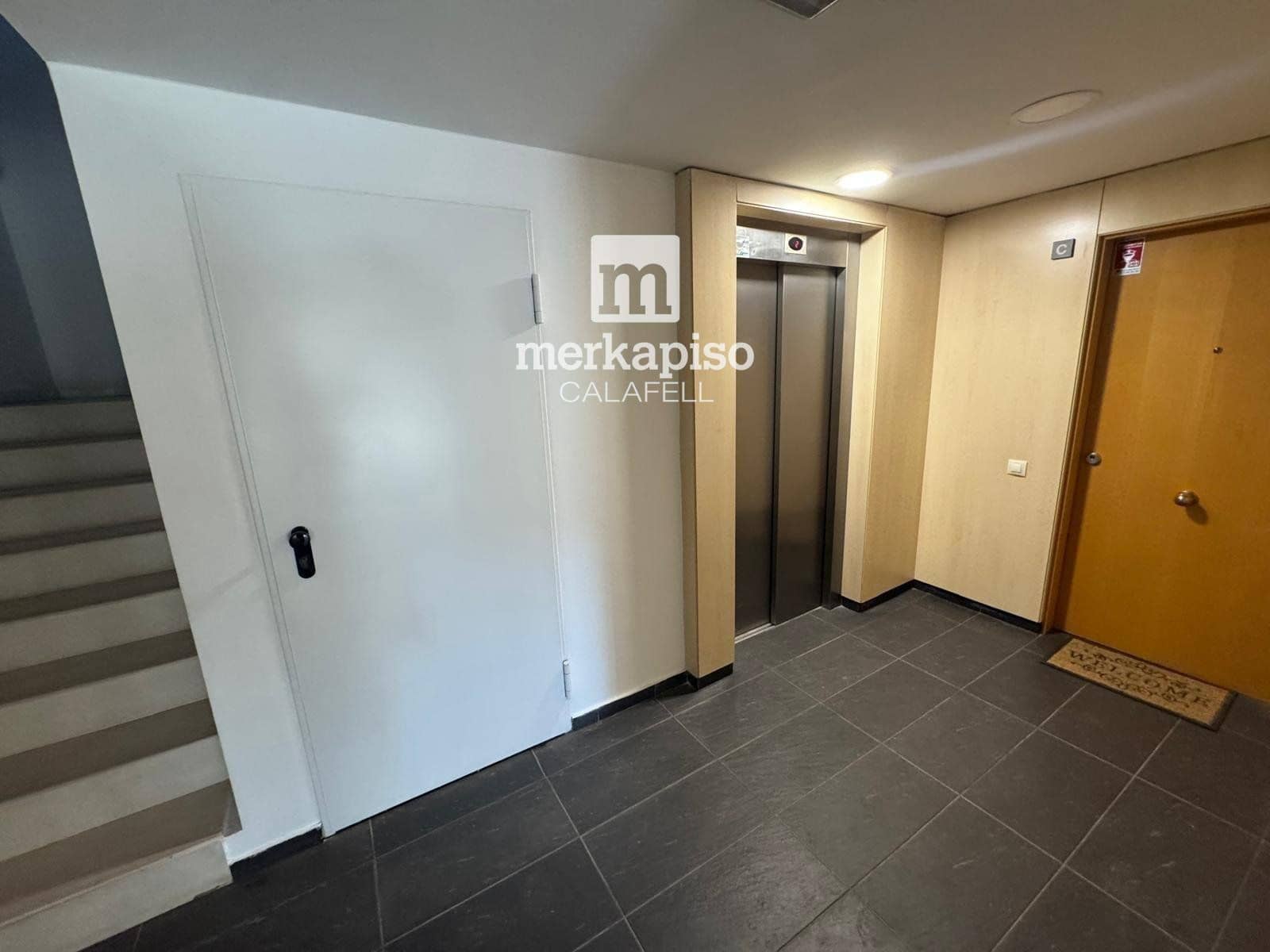 3 slaapkamer Flat te koop in El Vendrell met zwembad - € 285.000 (Ref: 9506740)