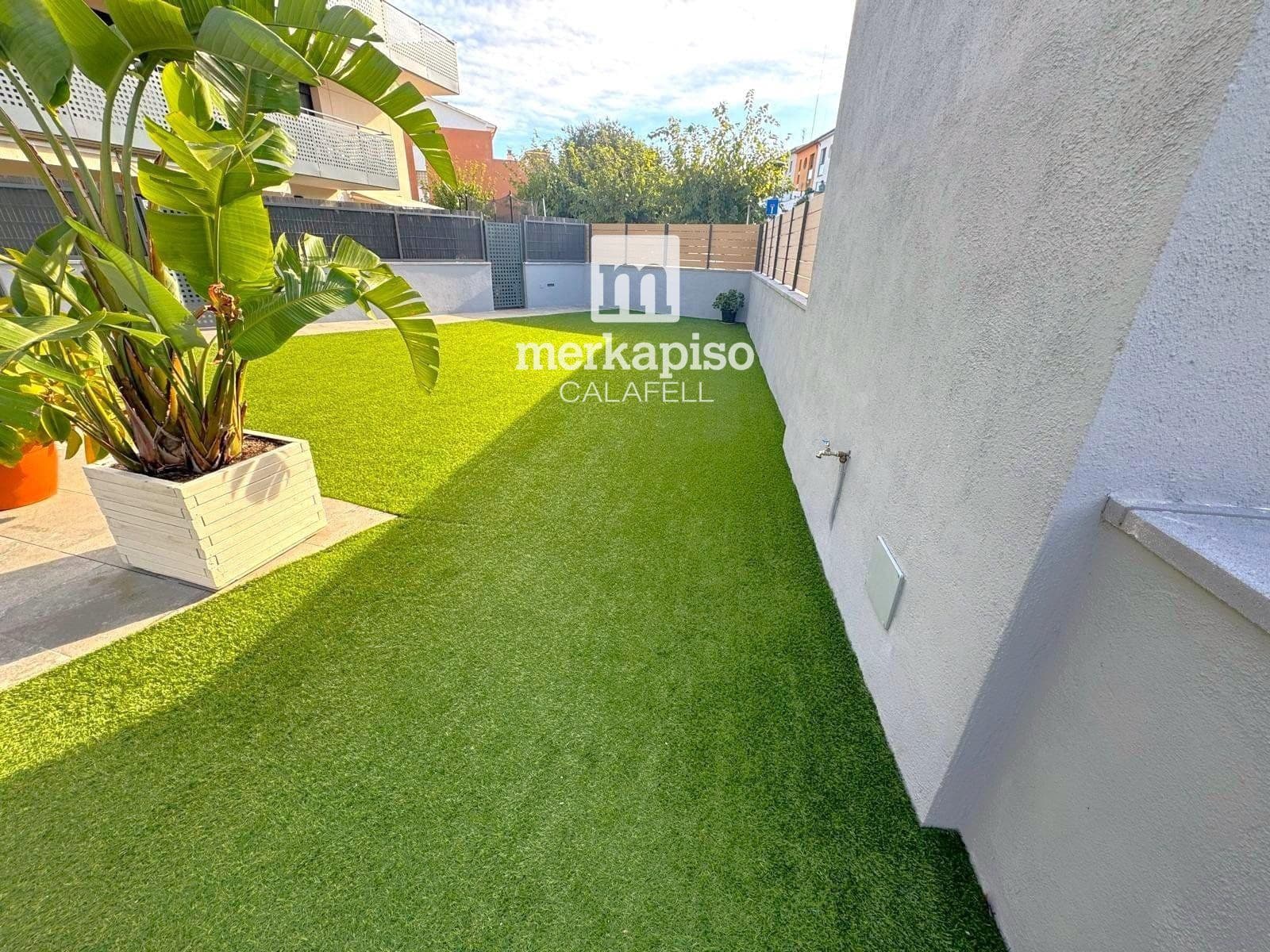 3 slaapkamer Flat te koop in El Vendrell met zwembad - € 285.000 (Ref: 9506740)