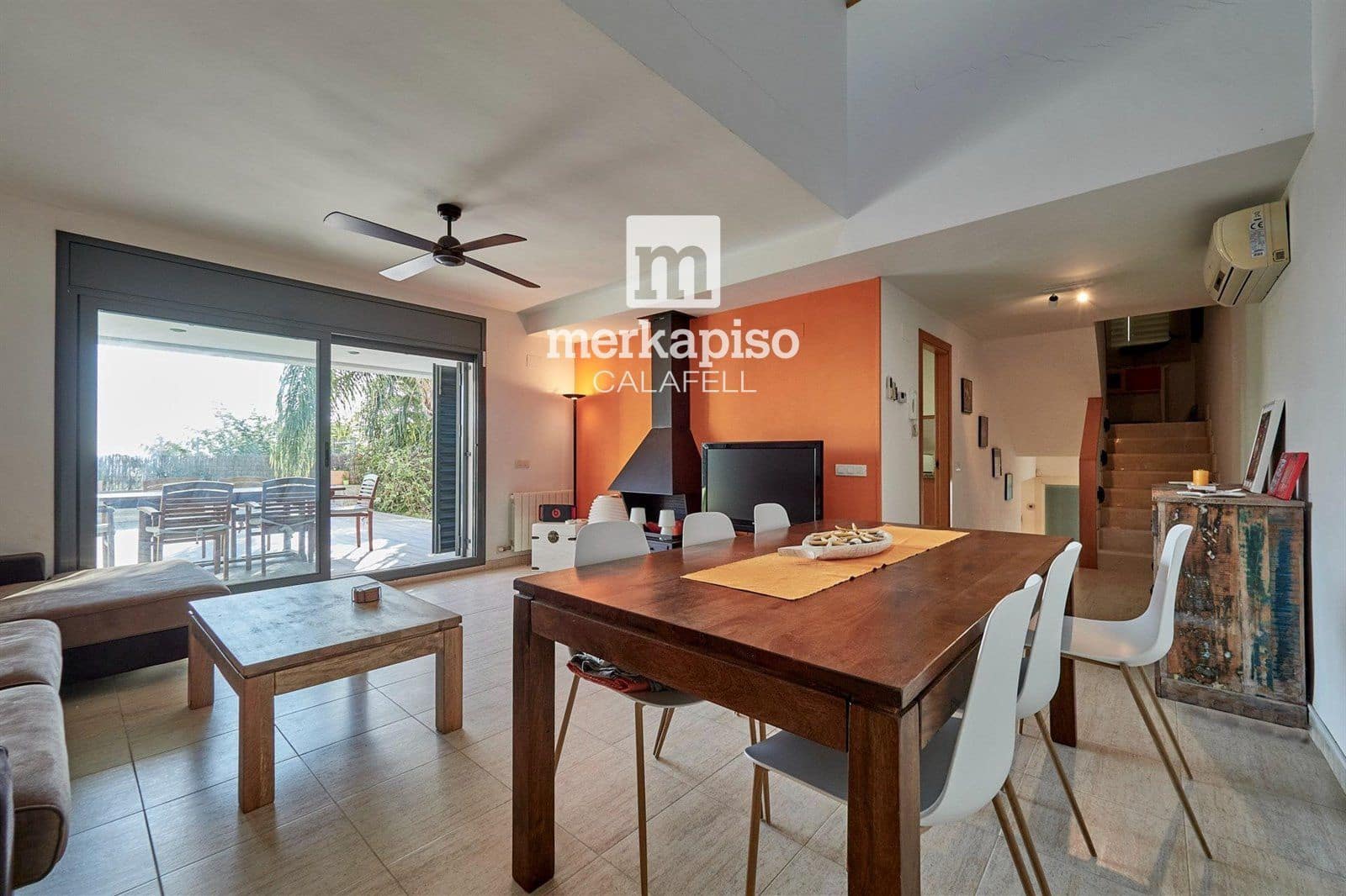 3 bedroom Townhouse for sale in Calafell with pool - € 480,000 (Ref: 9506741)