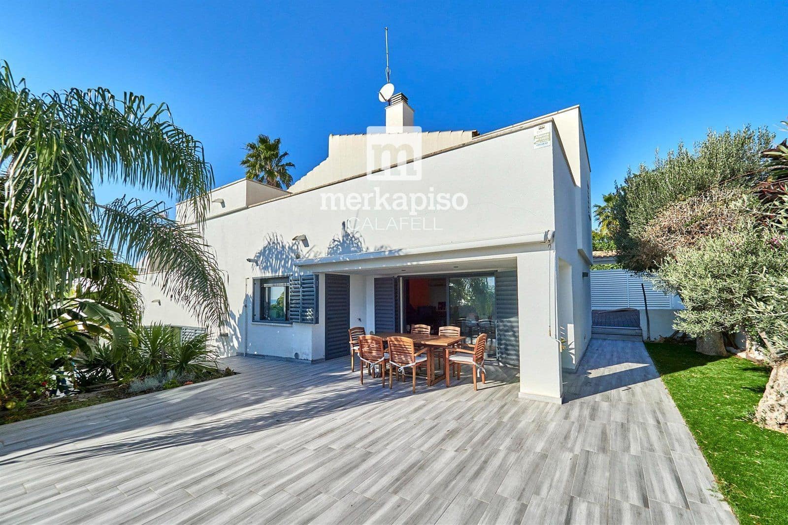 3 bedroom Townhouse for sale in Calafell with pool - € 480,000 (Ref: 9506741)