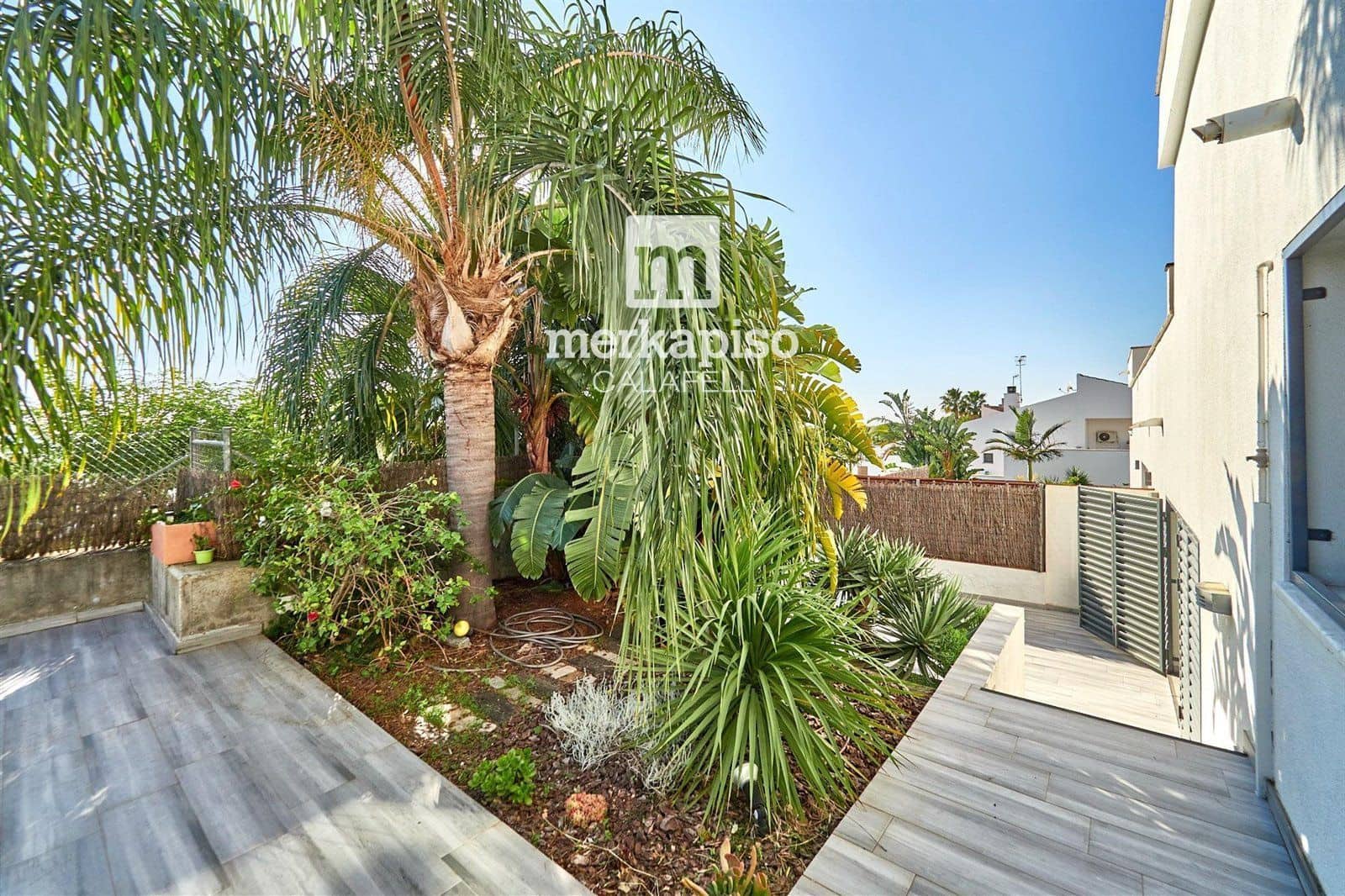 3 bedroom Townhouse for sale in Calafell with pool - € 480,000 (Ref: 9506741)