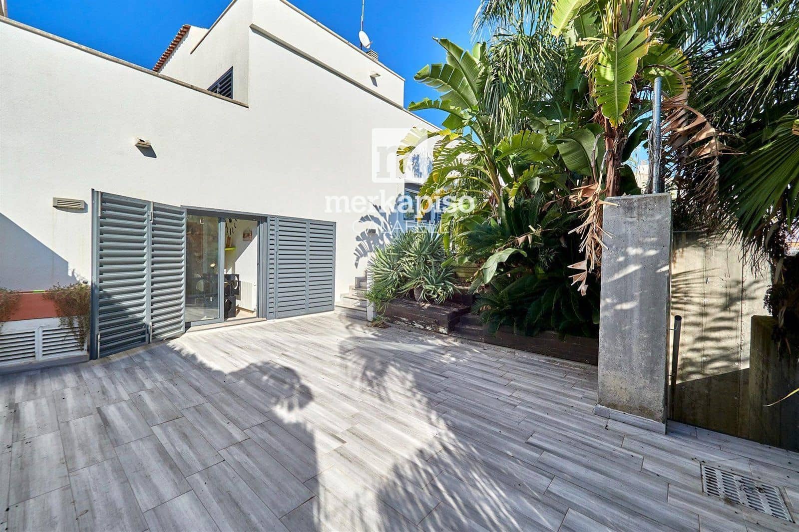 3 bedroom Townhouse for sale in Calafell with pool - € 480,000 (Ref: 9506741)