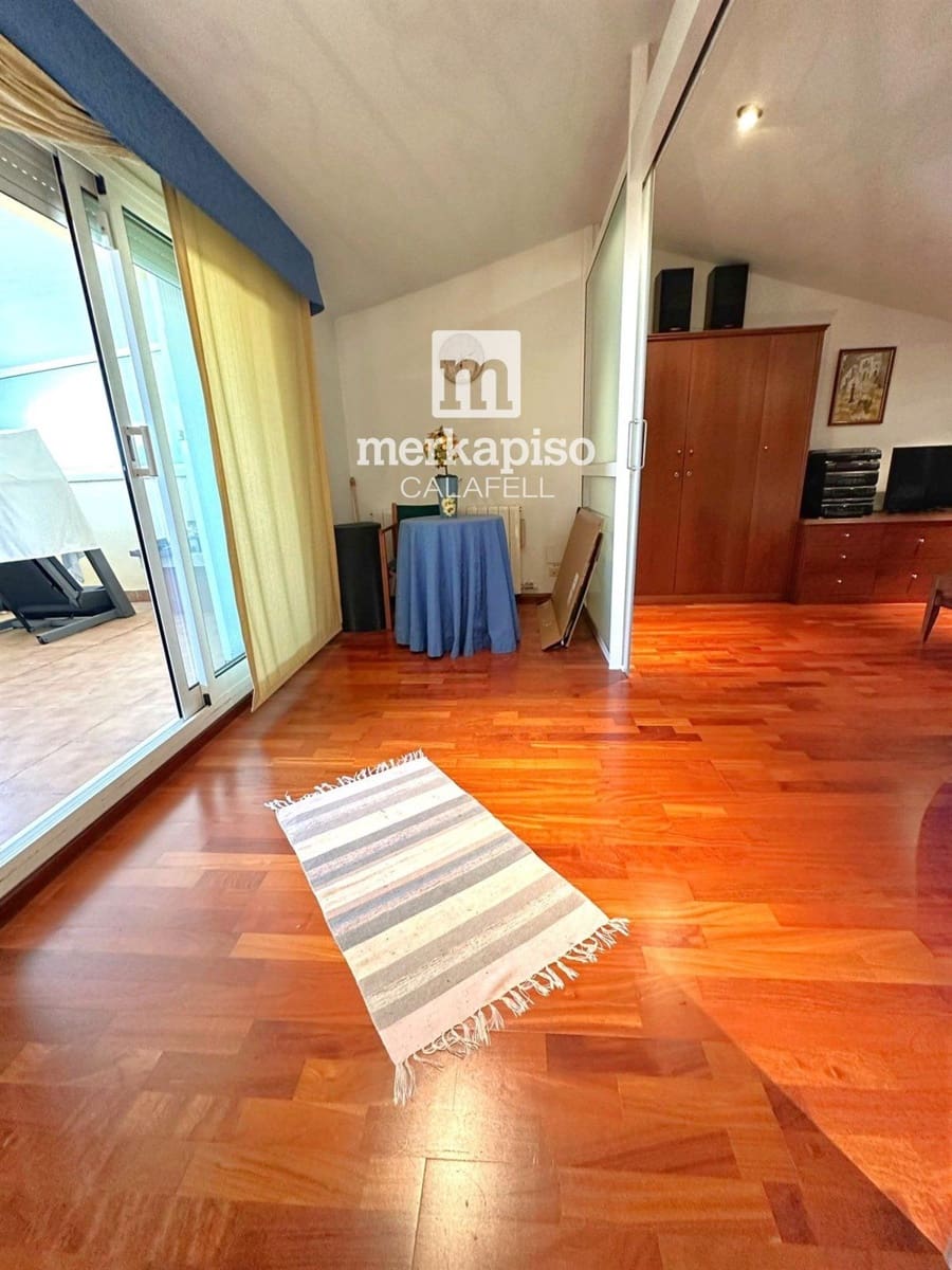 4 slaapkamer Huis te koop in Vilanova i la Geltru met zwembad - € 480.000 (Ref: 9506744)