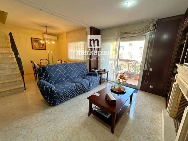 4 slaapkamer Huis te koop in Vilanova i la Geltrú met zwembad - € 480.000 (Ref: 9506744)