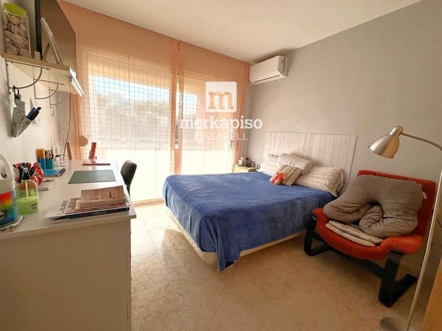 4 slaapkamer Huis te koop in Vilanova i la Geltrú met zwembad - € 480.000 (Ref: 9506744)