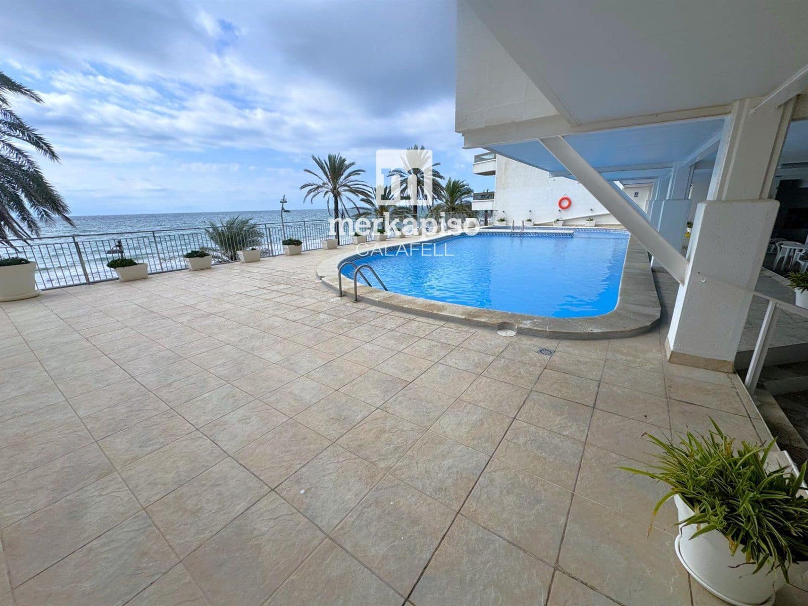 3 sypialnia Mieszkanie na sprzedaż w Calafell z basenem garażem - 390 000 € (Ref: 9506745)