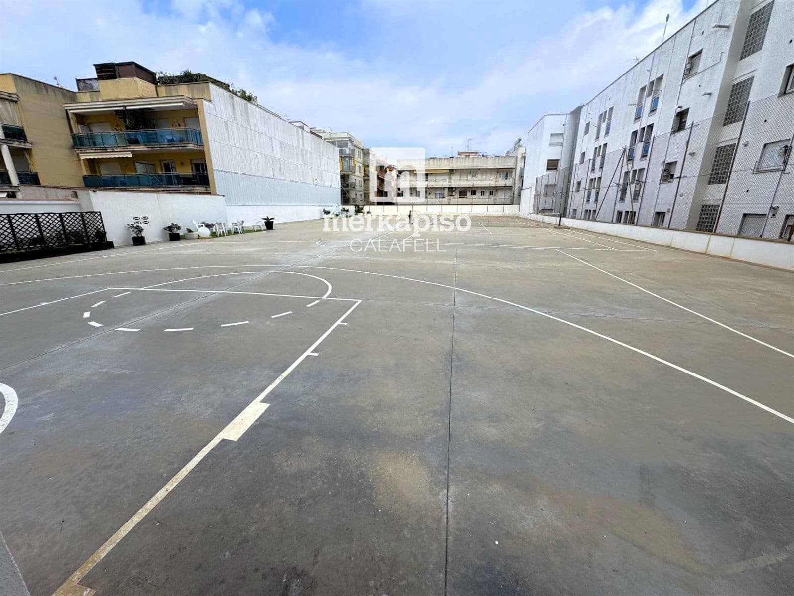 3 sypialnia Mieszkanie na sprzedaż w Calafell z basenem garażem - 390 000 € (Ref: 9506745)