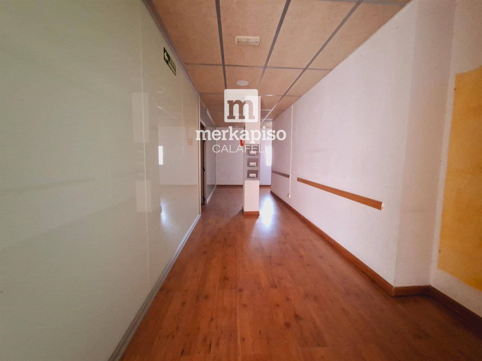 Commerciale in vendita in Bellvei - 105.000 € (Rif: 9511300)