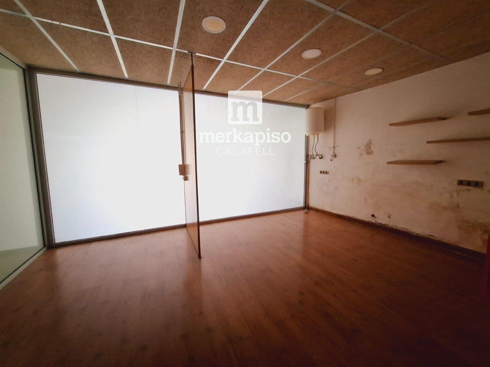 Commerciale in vendita in Bellvei - 105.000 € (Rif: 9511300)