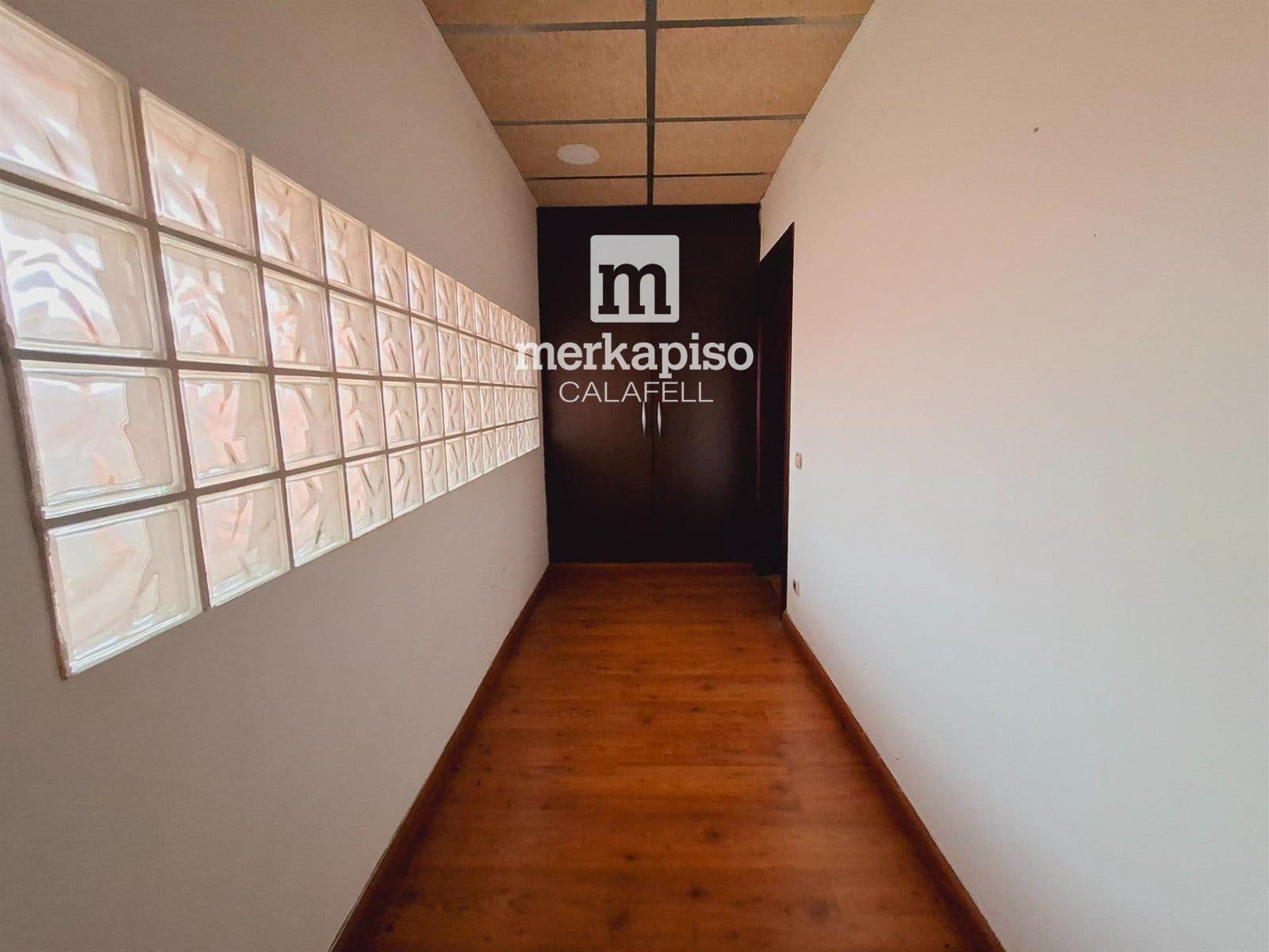 Commerciale in vendita in Bellvei - 105.000 € (Rif: 9511300)