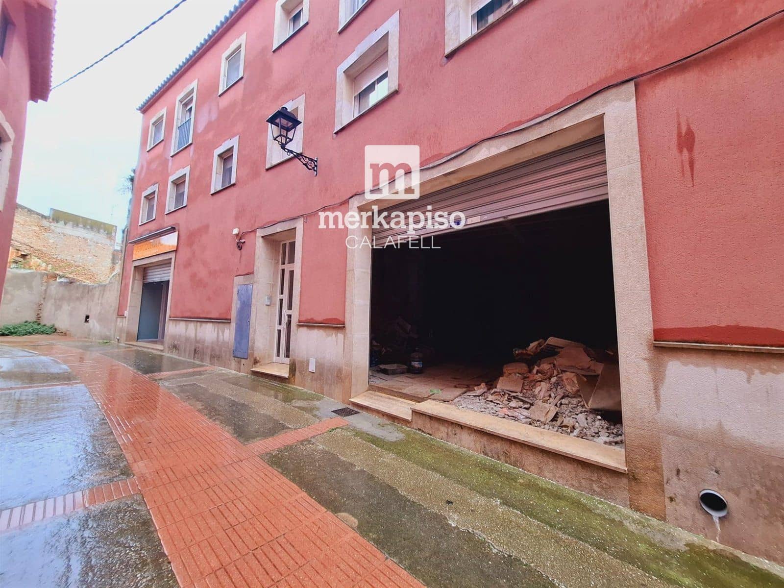 Commerciale in vendita in Bellvei - 105.000 € (Rif: 9511300)