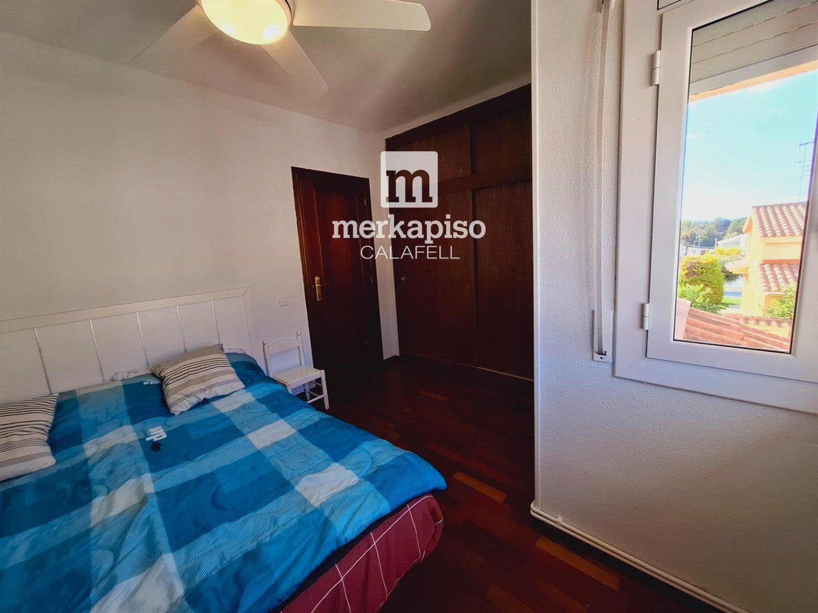 4 soveværelse Byhus til salg i Calafell med swimmingpool garage - € 480.000 (Ref: 9511302)