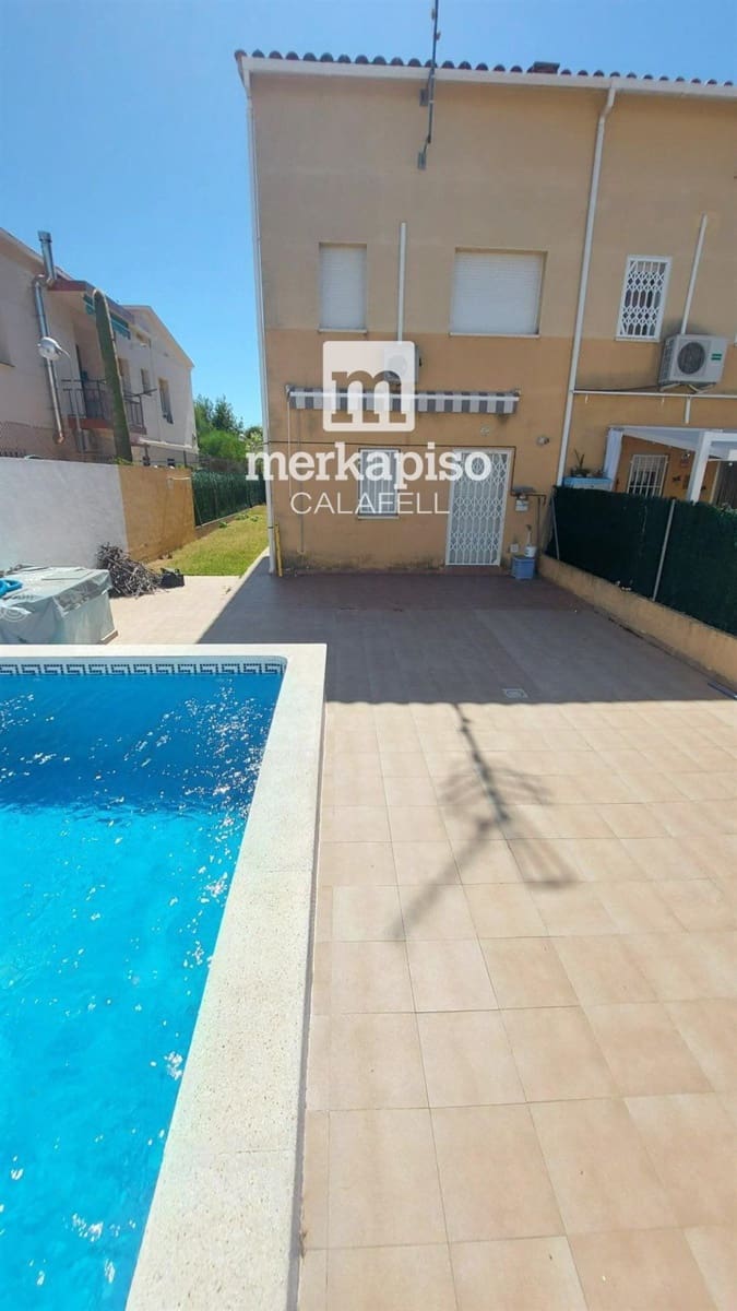 4 quarto Casa em Banda para venda em Segur de Calafell com piscina - 340 000 € (Ref: 9523451)