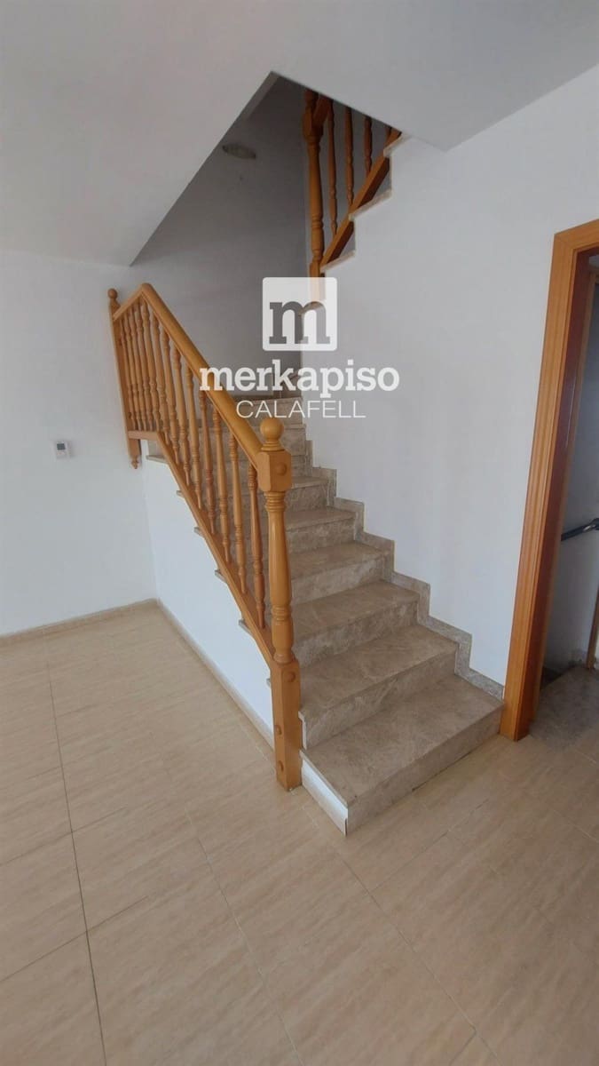 4 quarto Casa em Banda para venda em Segur de Calafell com piscina - 340 000 € (Ref: 9523451)