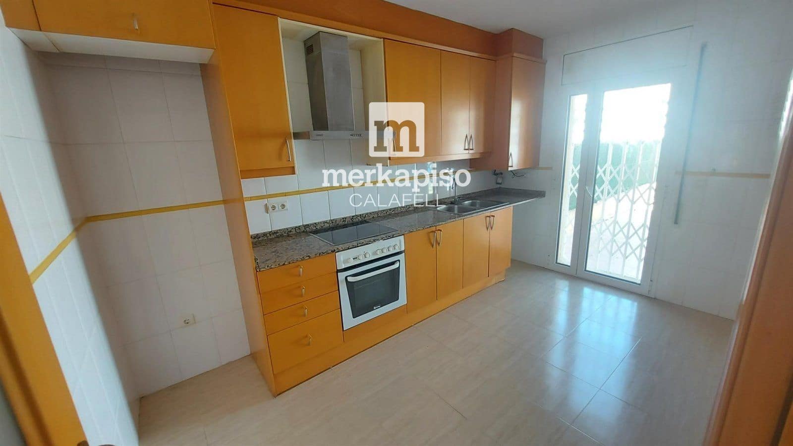 4 quarto Casa em Banda para venda em Segur de Calafell com piscina - 340 000 € (Ref: 9523451)