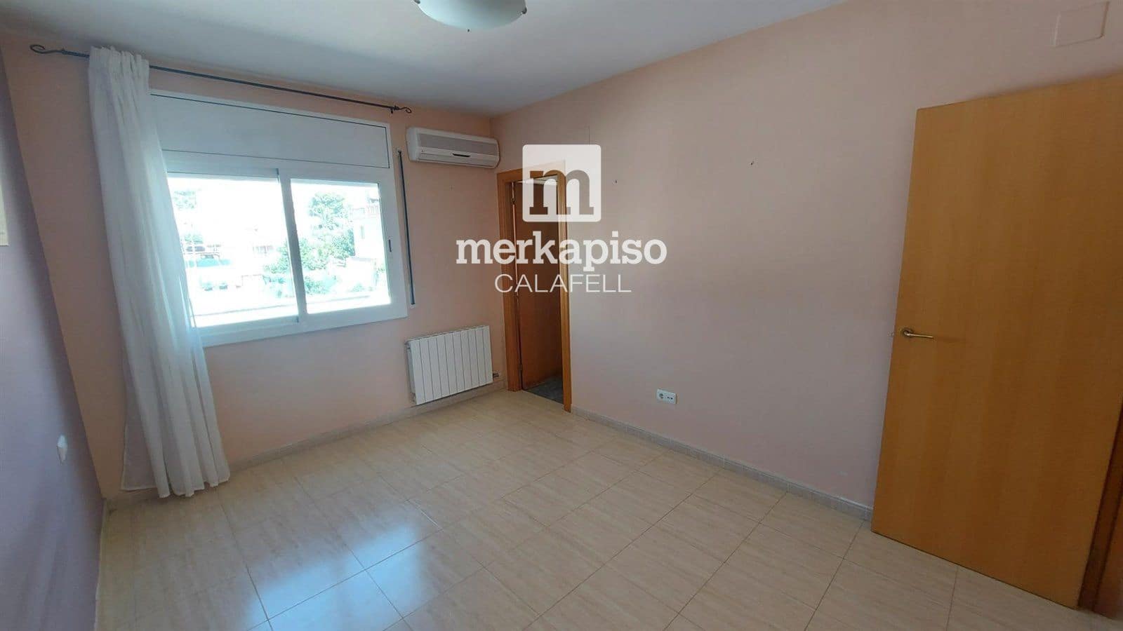 4 quarto Casa em Banda para venda em Segur de Calafell com piscina - 340 000 € (Ref: 9523451)
