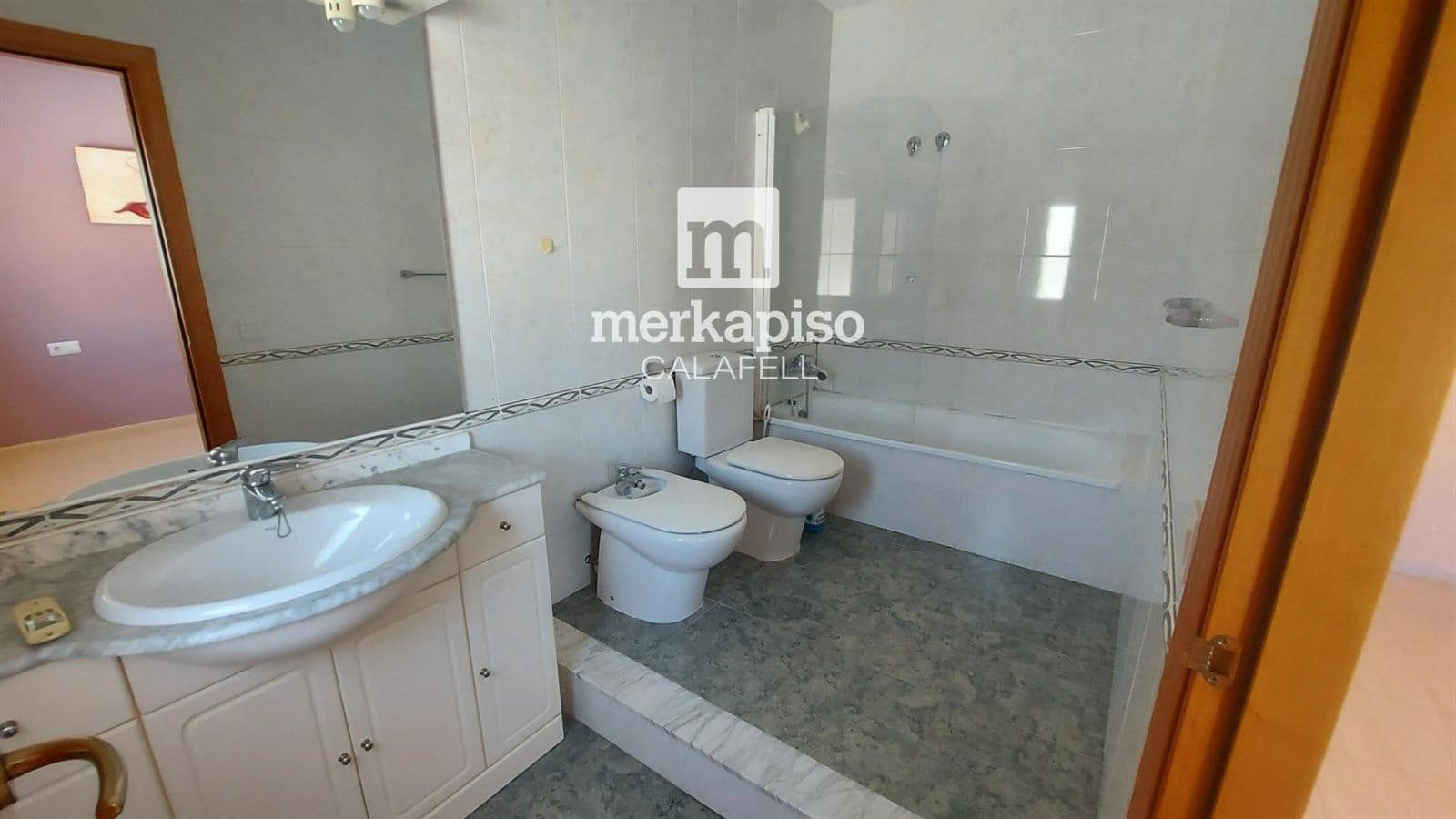 4 quarto Casa em Banda para venda em Segur de Calafell com piscina - 340 000 € (Ref: 9523451)