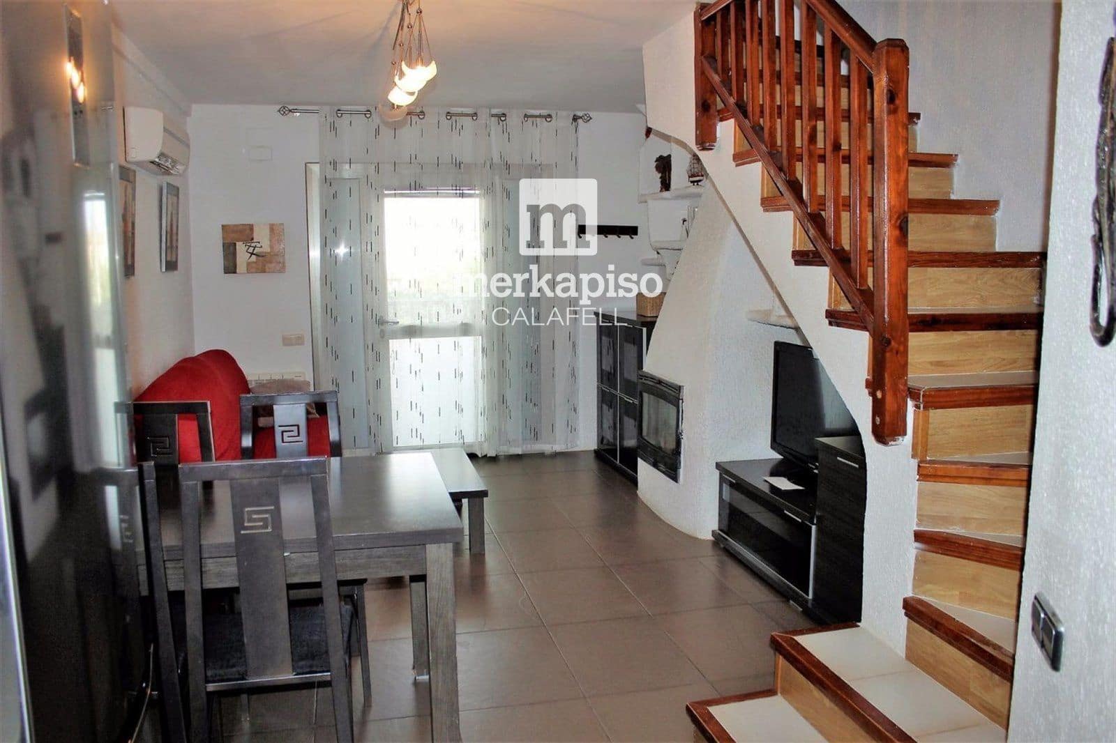 Chalet de 3 habitaciones en Torredembarra en venta con piscina garaje - 250.000 € (Ref: 9523458)