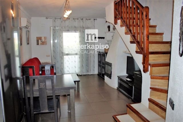 Chalet de 3 habitaciones en Torredembarra en venta con piscina garaje - 250.000 € (Ref: 9523458)