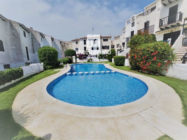 Chalet de 3 habitaciones en Torredembarra en venta con piscina garaje - 250.000 € (Ref: 9523458)