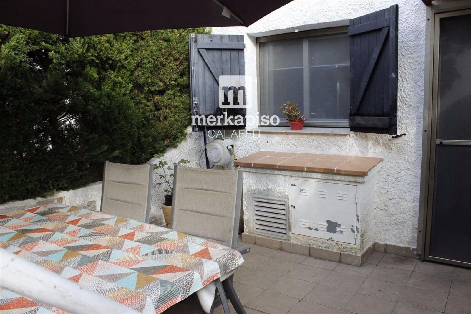 Chalet de 3 habitaciones en Torredembarra en venta con piscina garaje - 250.000 € (Ref: 9523458)