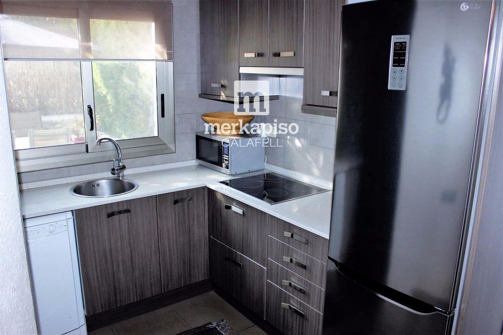 Chalet de 3 habitaciones en Torredembarra en venta con piscina garaje - 250.000 € (Ref: 9523458)