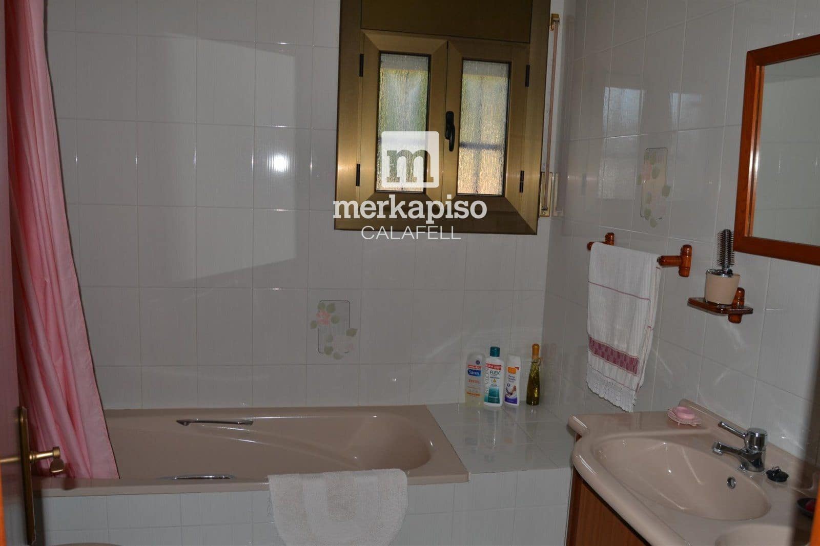 5 makuuhuone Omakotitalo myytävänä paikassa Segur de Calafell - 465 000 € (Ref: 9523459)