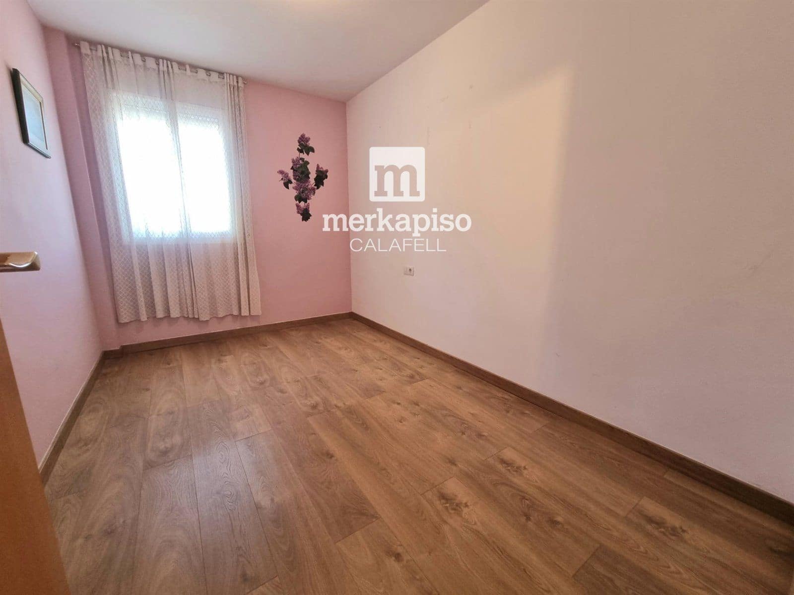 Piso de 4 habitaciones en Torredembarra en venta con garaje - 270.000 € (Ref: 9525317)