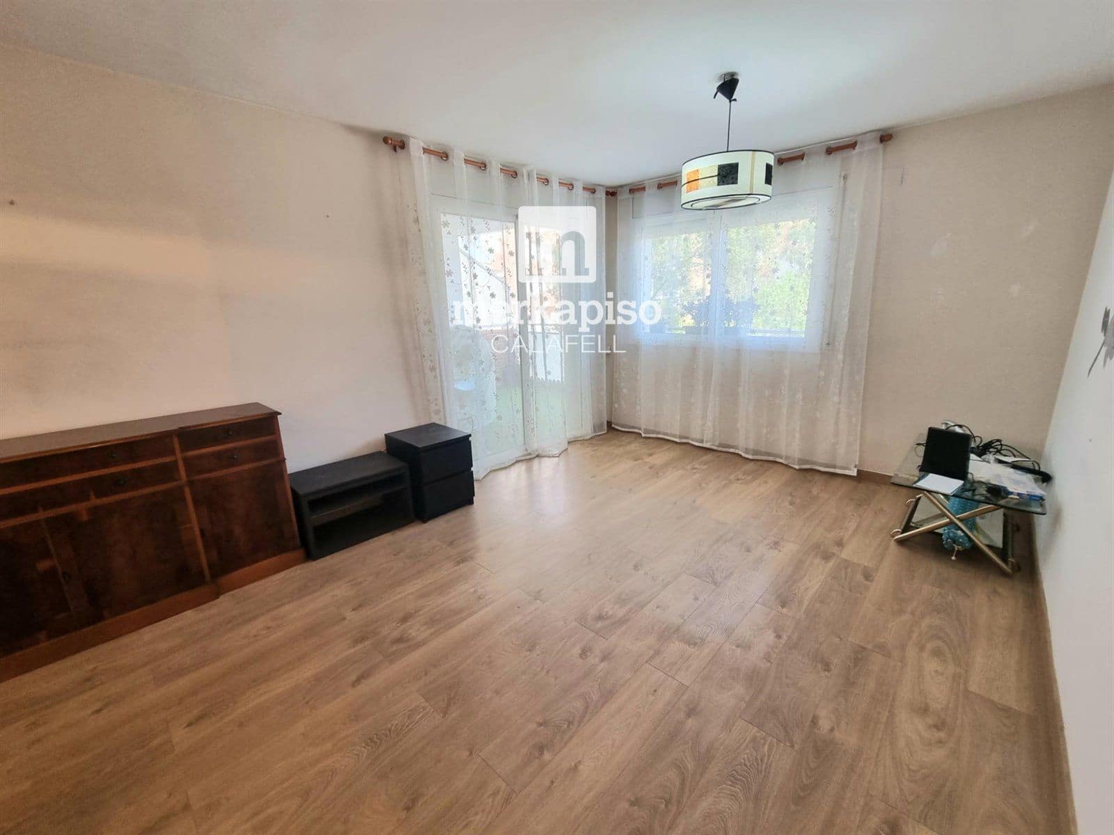 Piso de 4 habitaciones en Torredembarra en venta con garaje - 270.000 € (Ref: 9525317)