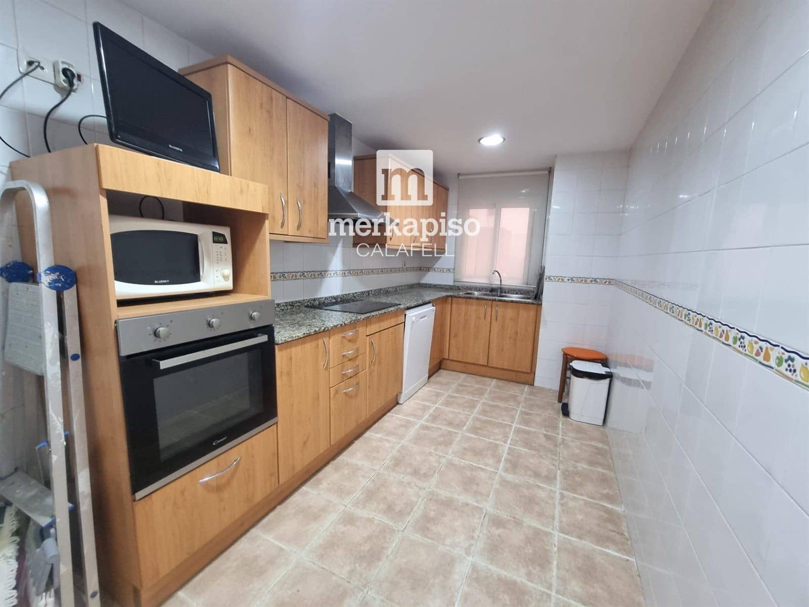Piso de 4 habitaciones en Torredembarra en venta con garaje - 270.000 € (Ref: 9525317)