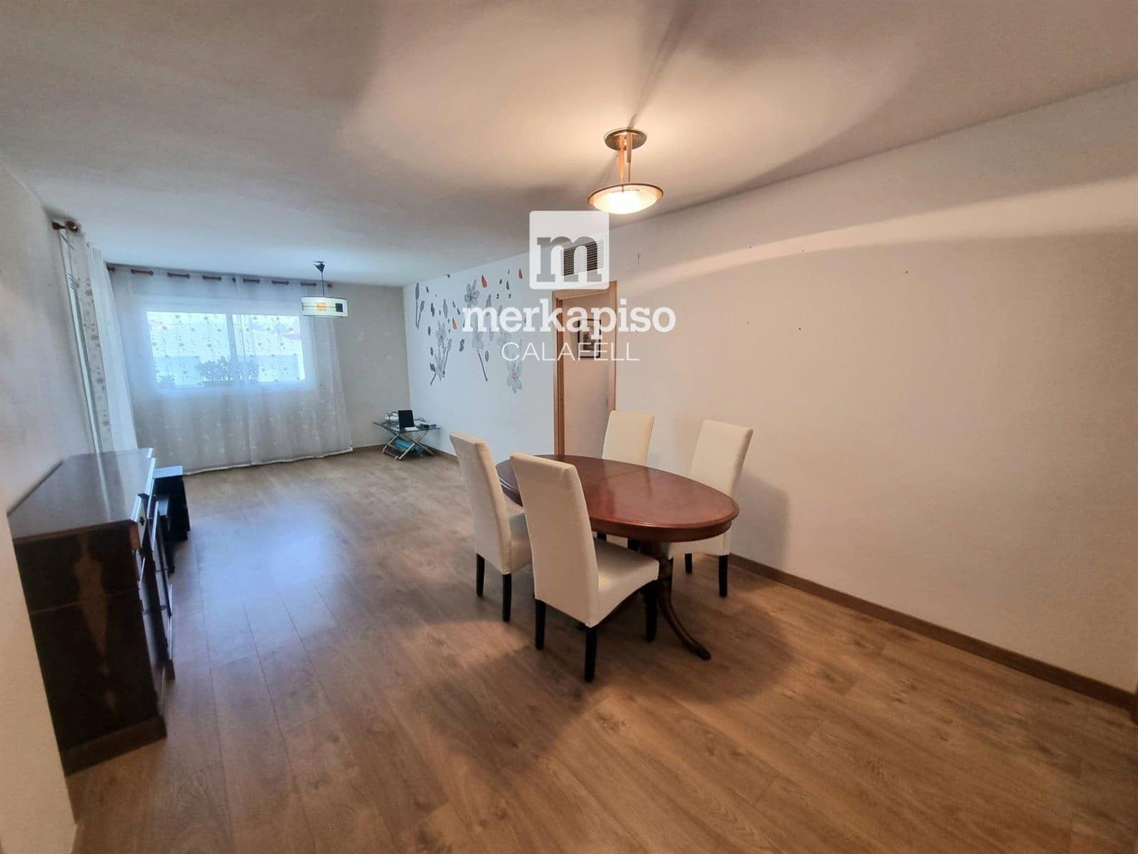 Piso de 4 habitaciones en Torredembarra en venta con garaje - 270.000 € (Ref: 9525317)