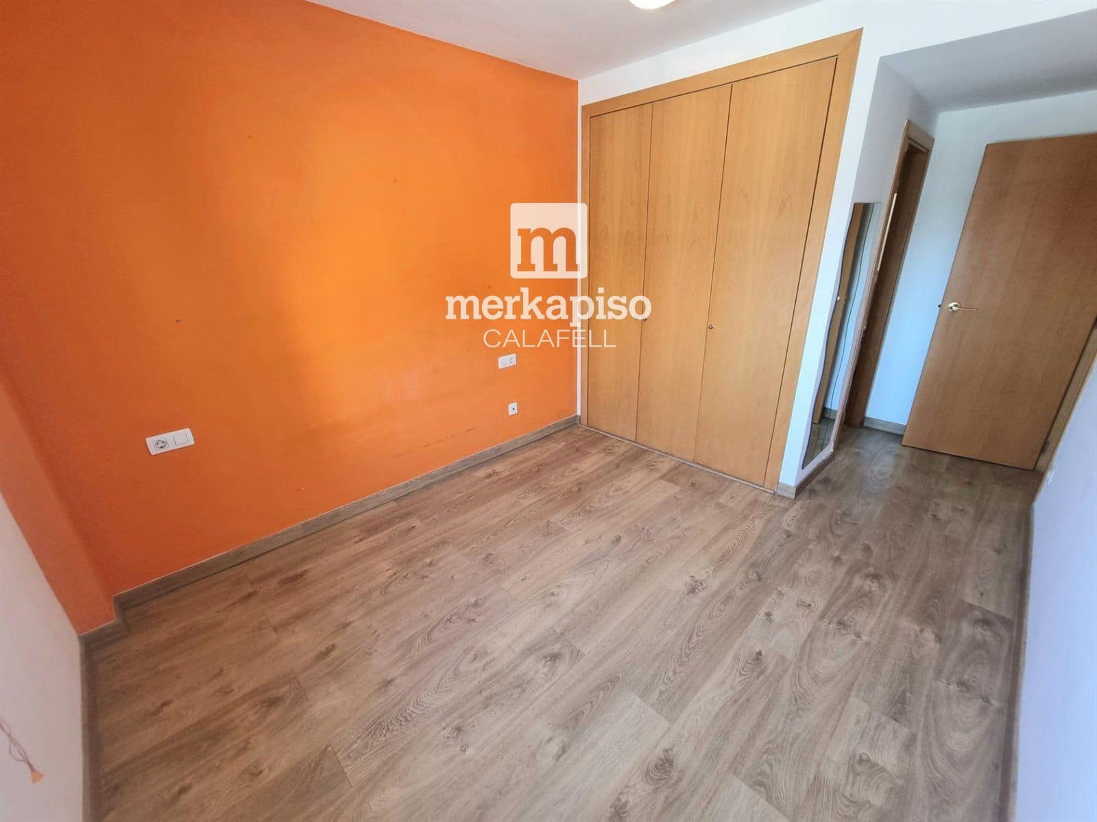 Piso de 4 habitaciones en Torredembarra en venta con garaje - 270.000 € (Ref: 9525317)