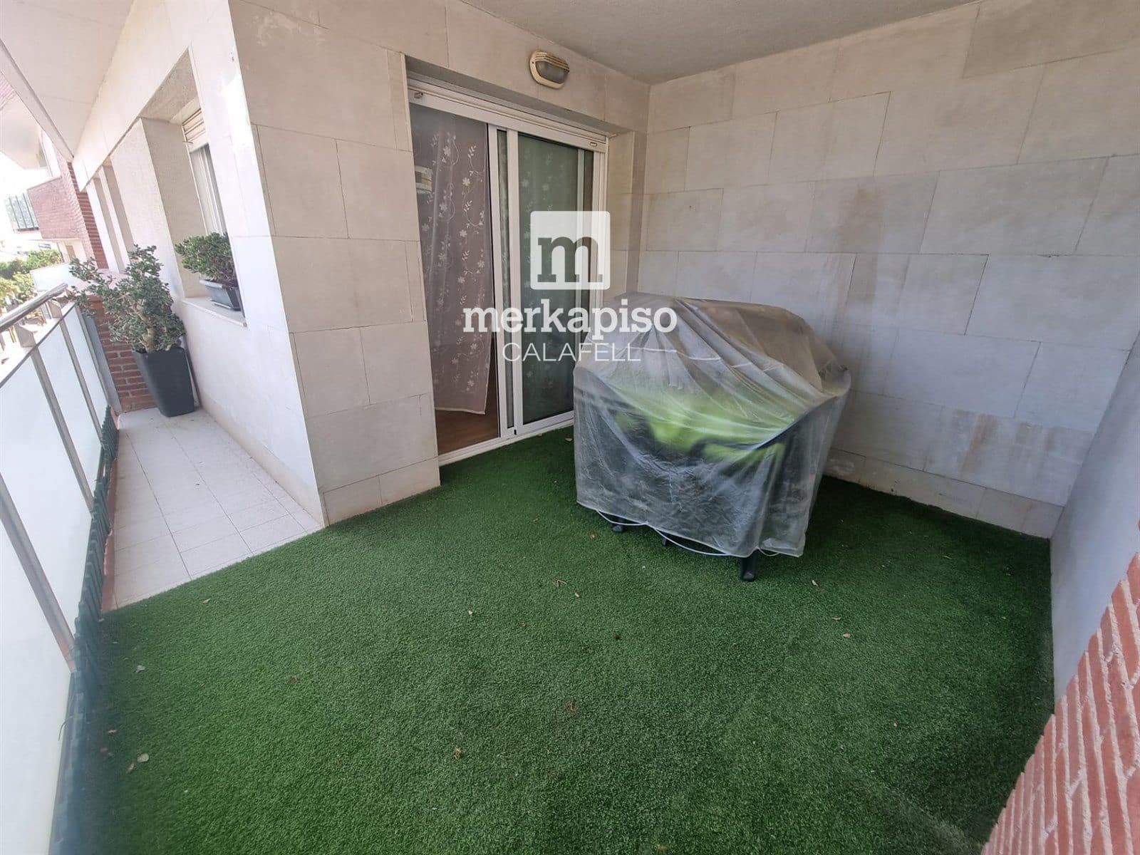 Piso de 4 habitaciones en Torredembarra en venta con garaje - 270.000 € (Ref: 9525317)