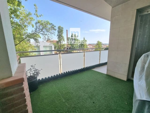 Piso de 4 habitaciones en Torredembarra en venta con garaje - 270.000 € (Ref: 9525317)