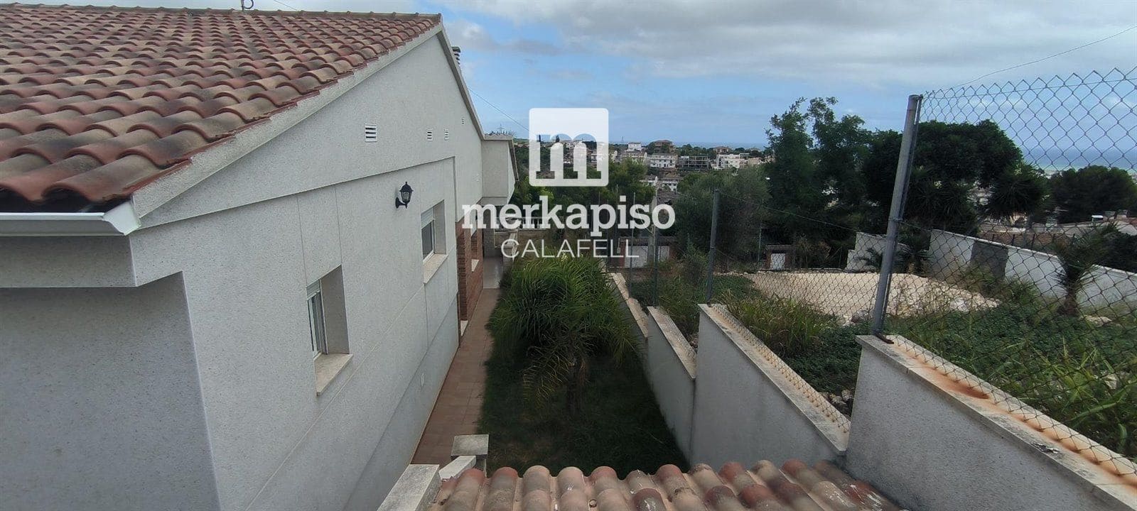 5 soverom Villa til salgs i Segur de Calafell med svømmebasseng garasje - € 475 000 (Ref: 9525322)