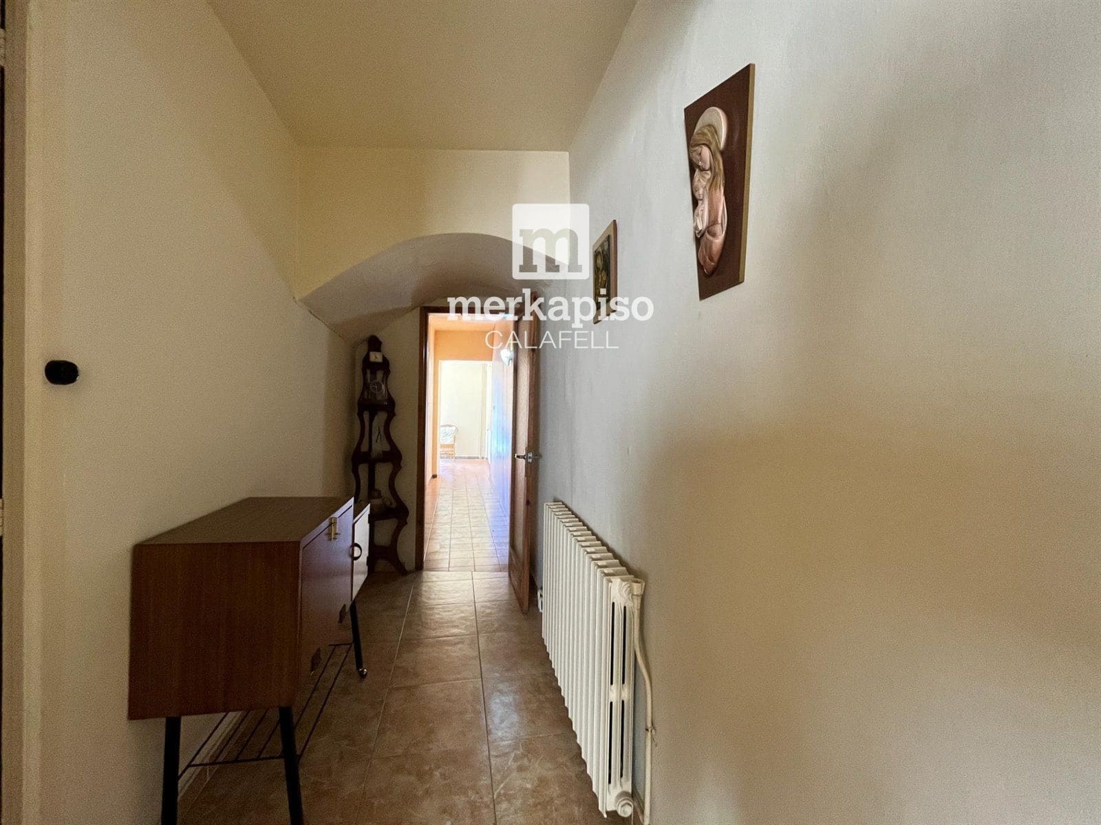 6 soveværelse Villa til salg i Sant Sadurni d'Anoia med garage - € 300.000 (Ref: 9525323)