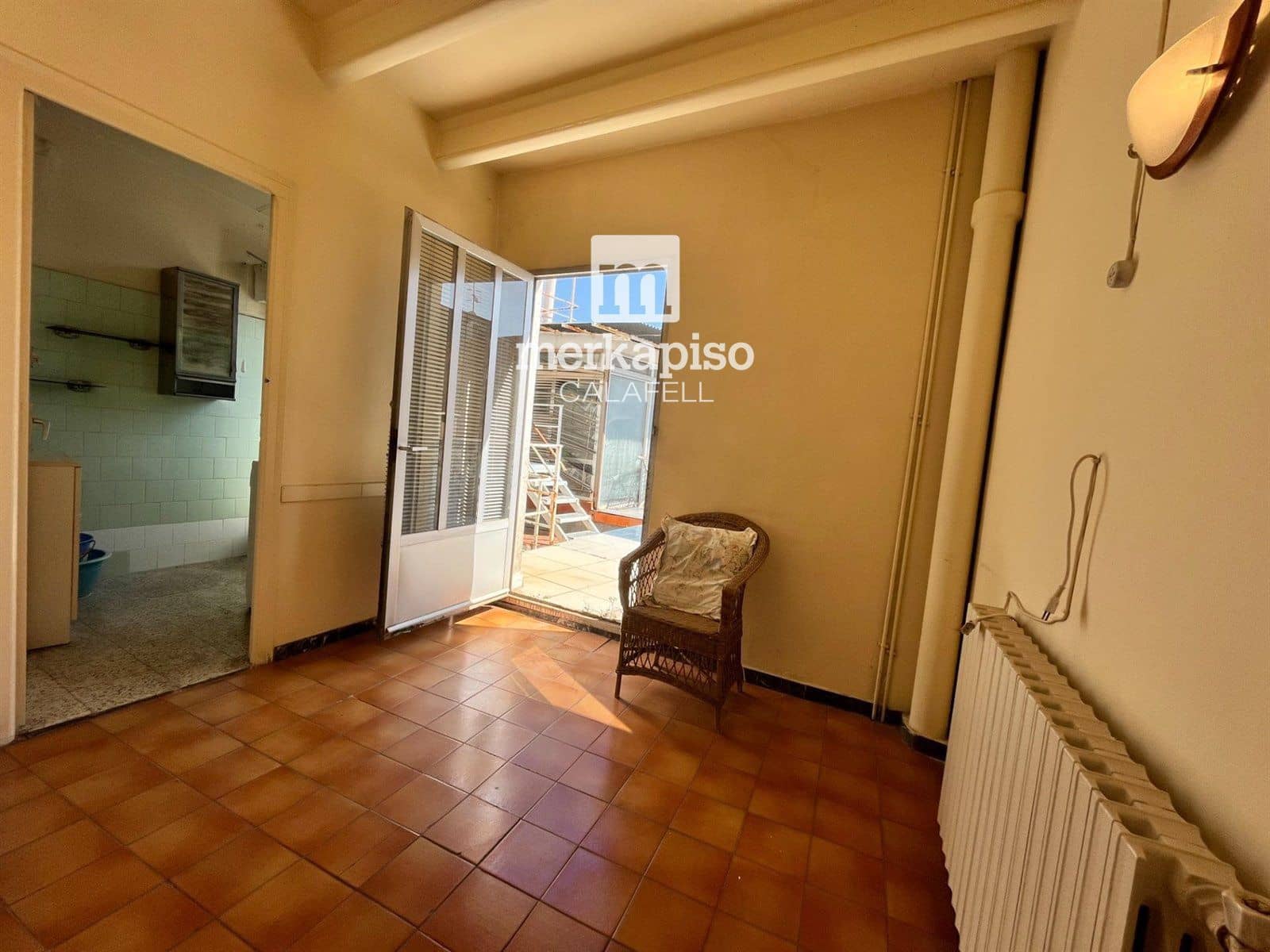 6 soveværelse Villa til salg i Sant Sadurni d'Anoia med garage - € 300.000 (Ref: 9525323)