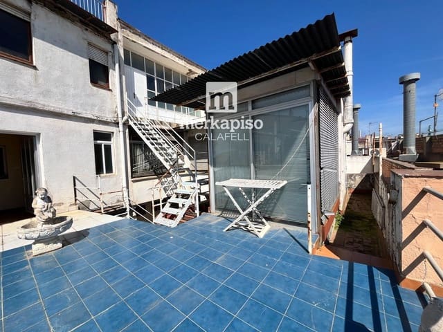 6 soveværelse Villa til salg i Sant Sadurní d'Anoia med garage - € 300.000 (Ref: 9525323)