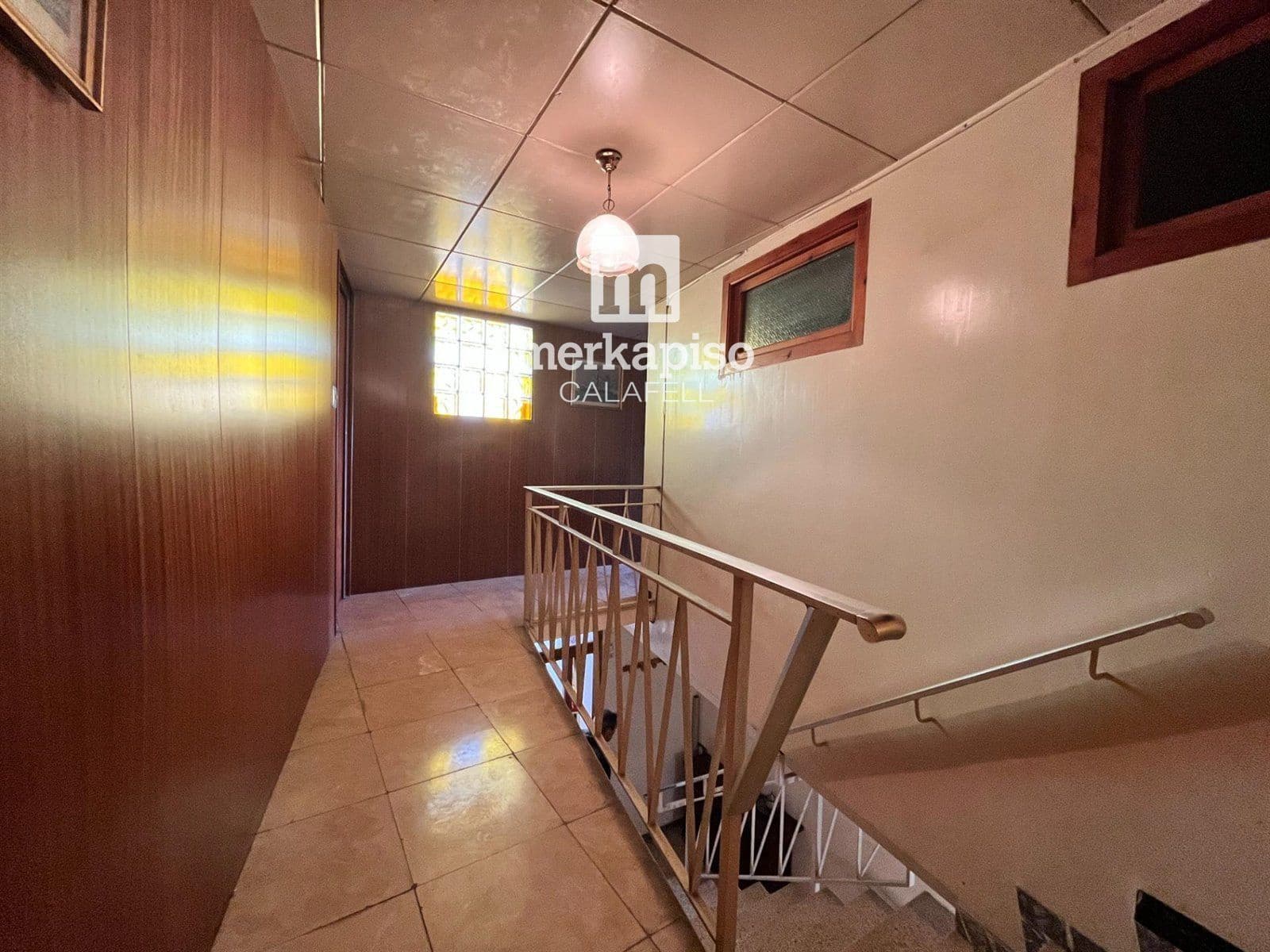 6 soveværelse Villa til salg i Sant Sadurni d'Anoia med garage - € 300.000 (Ref: 9525323)